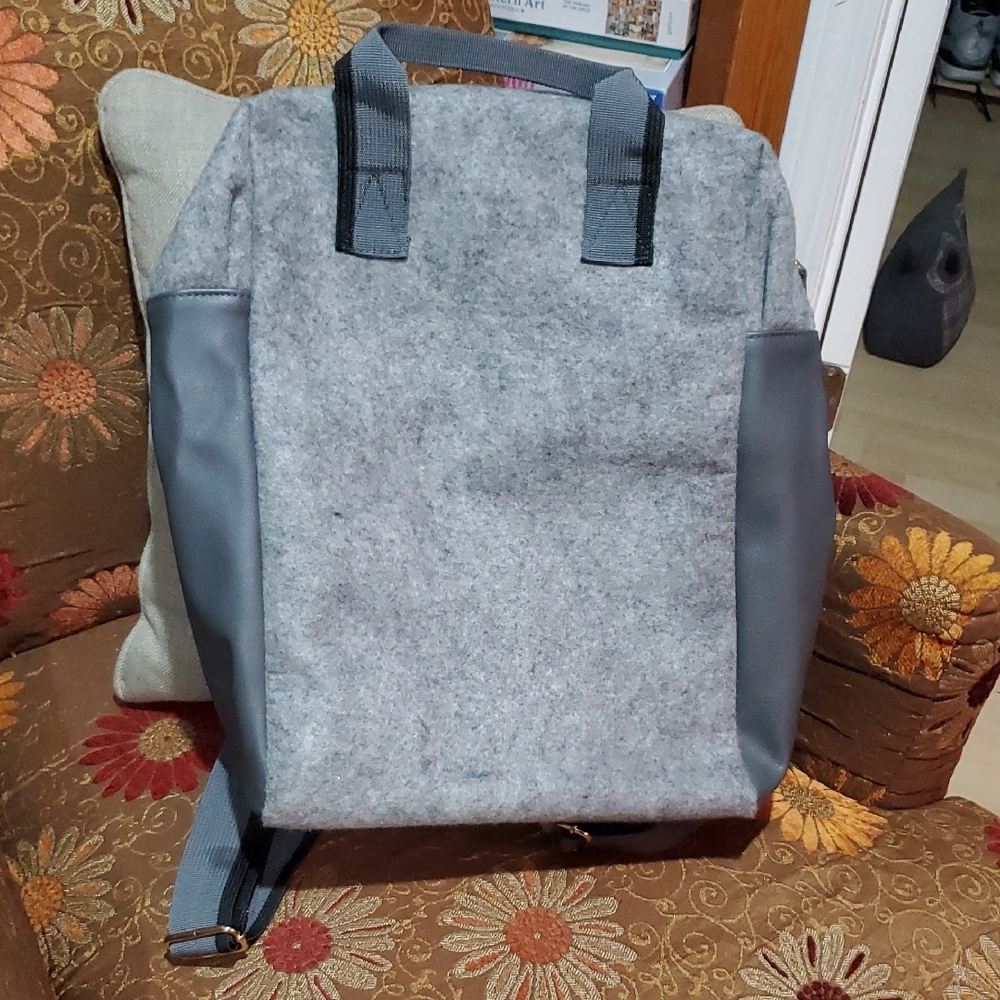 Stylish Grey Men's Backpack